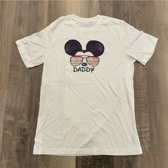 Disney Family Shirts Bundle - Picture 10 of 11
